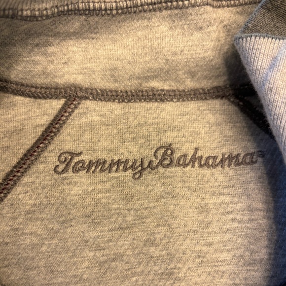 Tommy Bahama 1/4 Zip - Picture 2 of 6